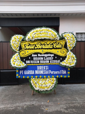 Papan Bunga Duka di Pasir Biru